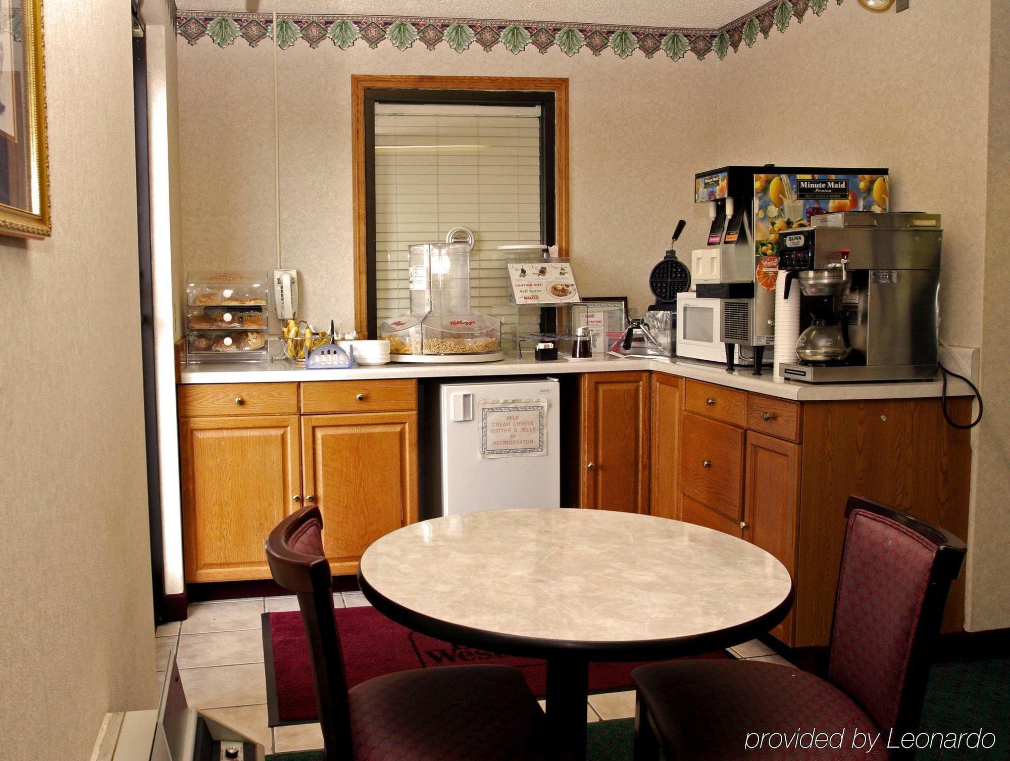 Econo Lodge Russellville Esterno foto