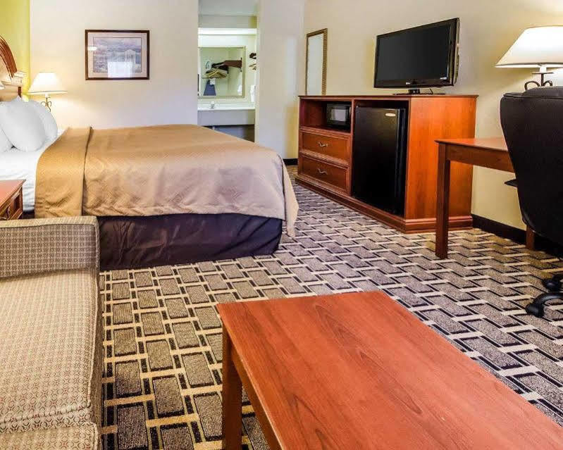 Econo Lodge Russellville Esterno foto