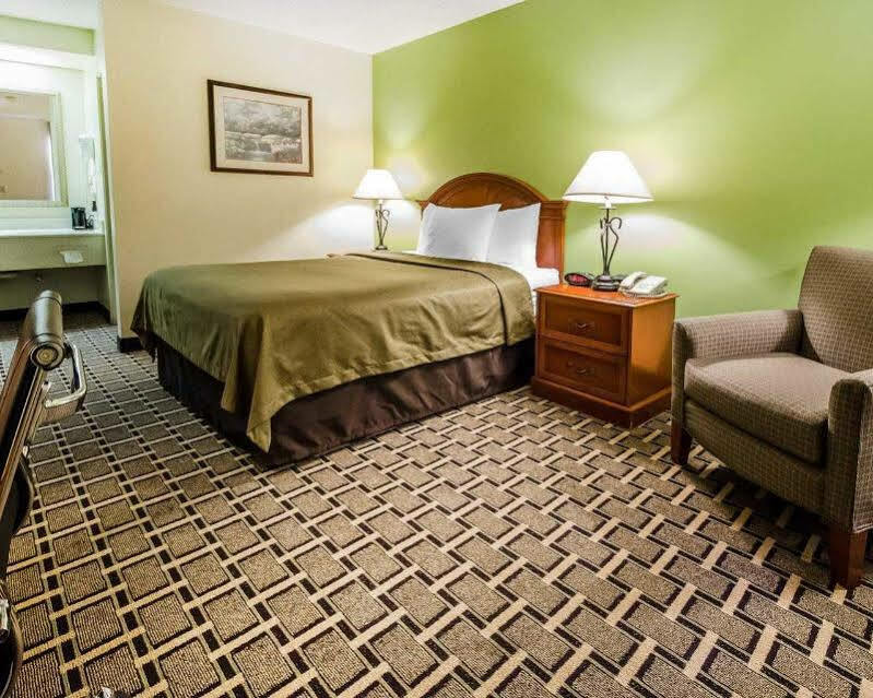 Econo Lodge Russellville Esterno foto
